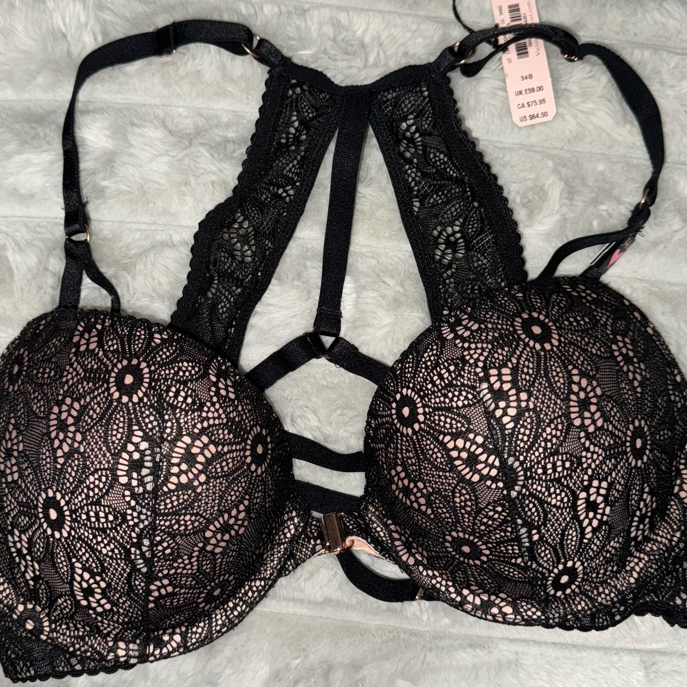 Victoria’s Secret Push Up Bra - NWT!